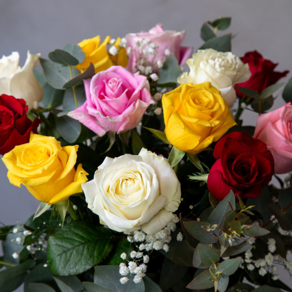 Ram 12 roses de colors - Flors Bahí